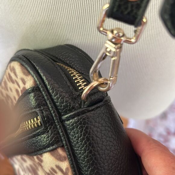 Steve Madden Leopard Print Small Crossbody Bag - Picture 4 of 13